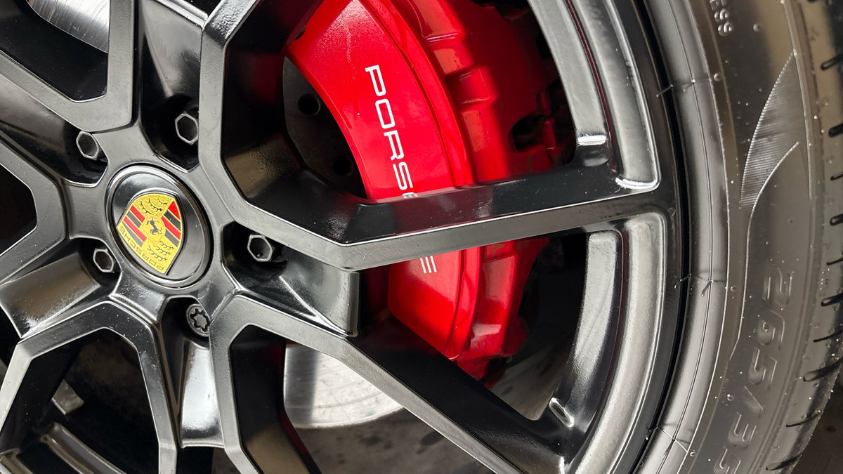 Porsche Taycan Image 26