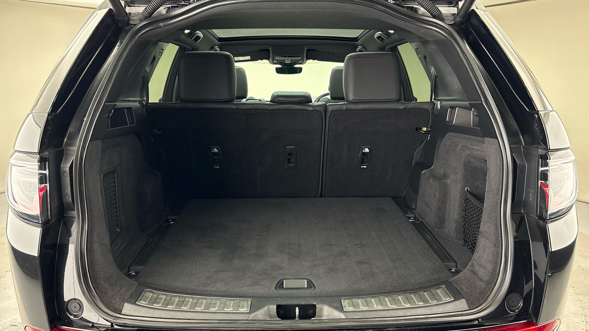 Land Rover Discovery Sport Image 11