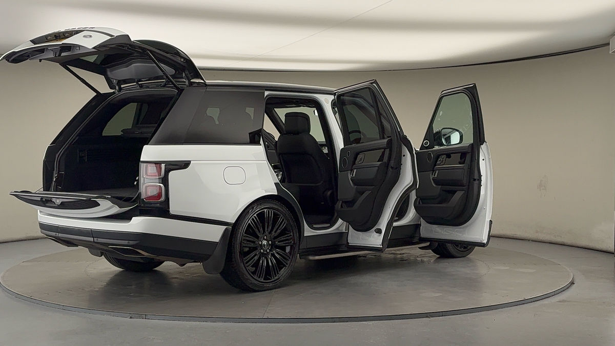 More views of Land Rover Range Rover