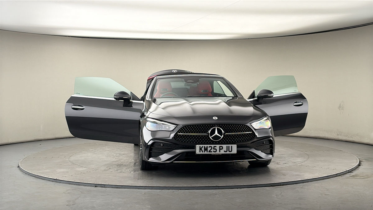 More views of Mercedes-Benz CLE