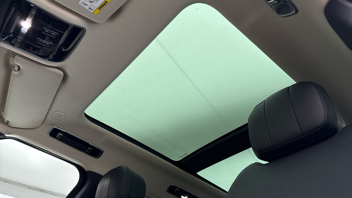 Land Rover Range Rover Image 6