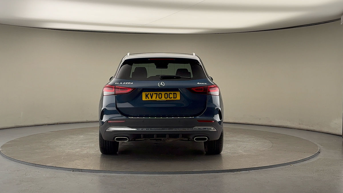 Mercedes-Benz GLA Image 4