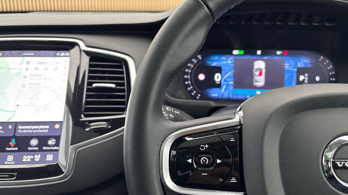Volvo XC90 Image 13
