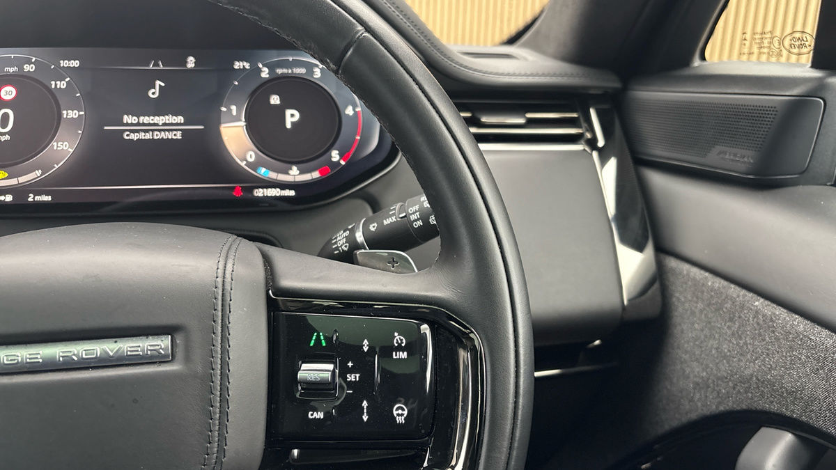 Land Rover Range Rover Sport Image 14