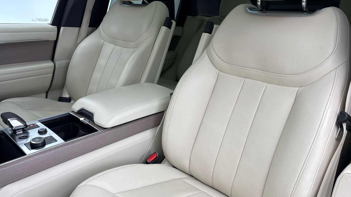 Land Rover Range Rover Image 7