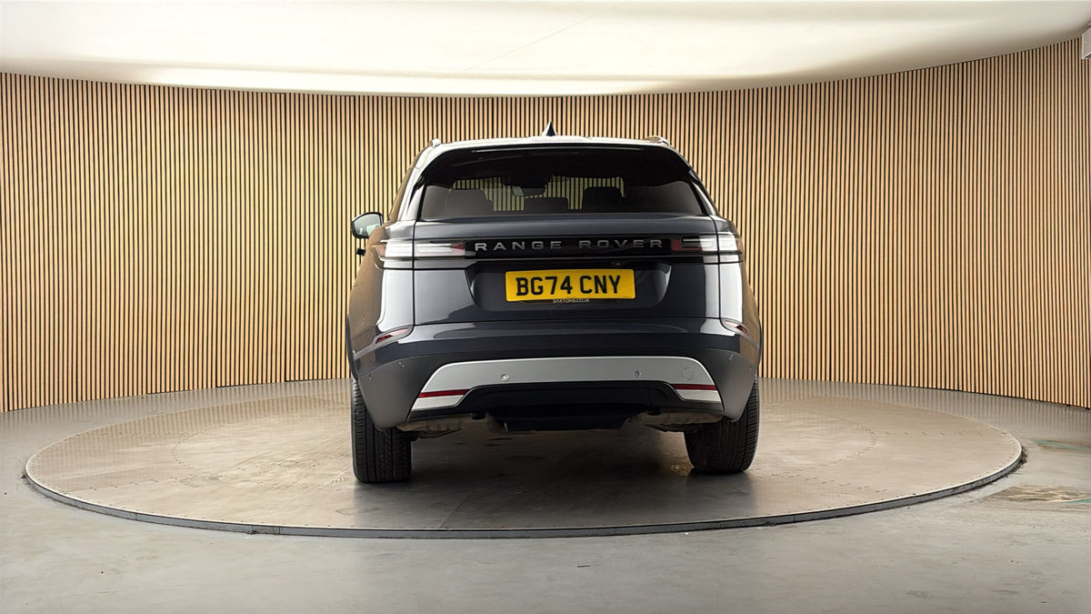 More views of Land Rover Range Rover Velar