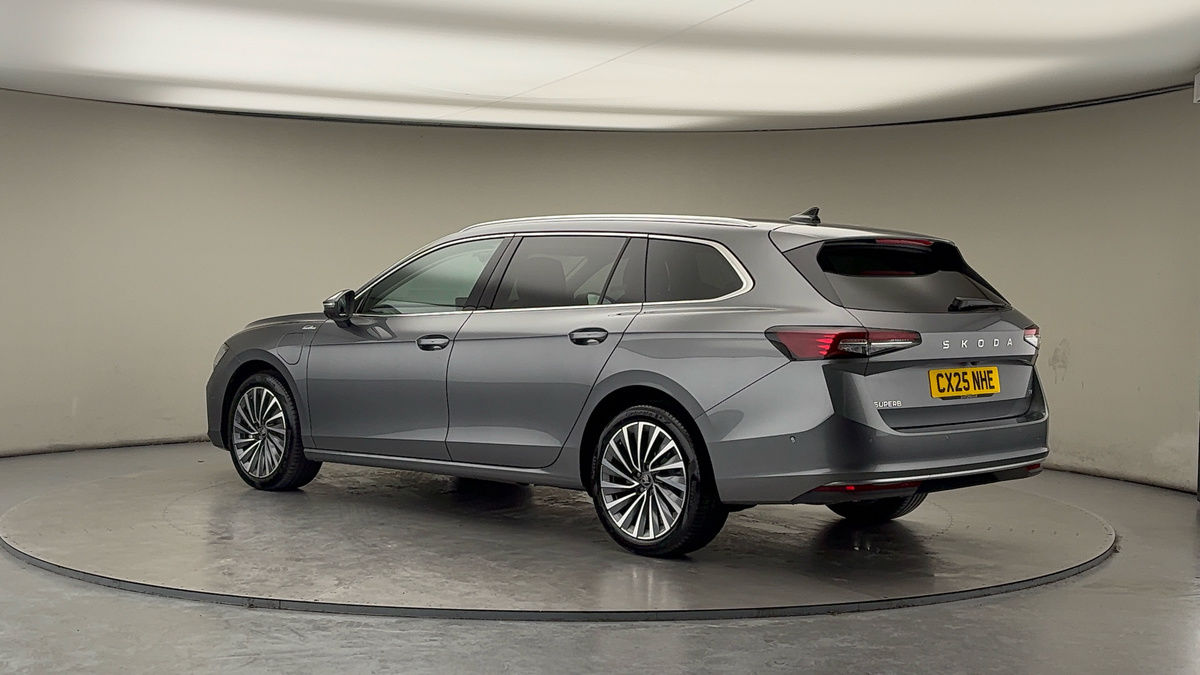 More views of Skoda Superb