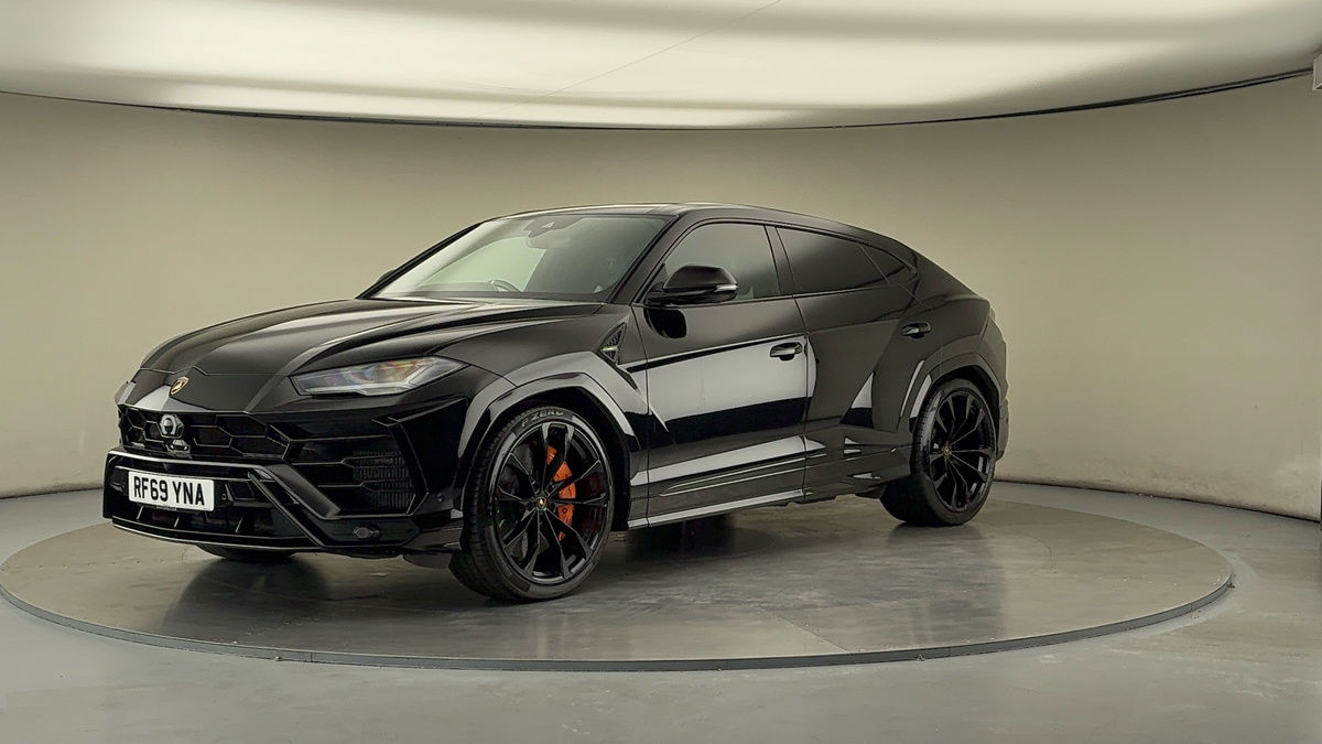 Lamborghini Urus Image 20
