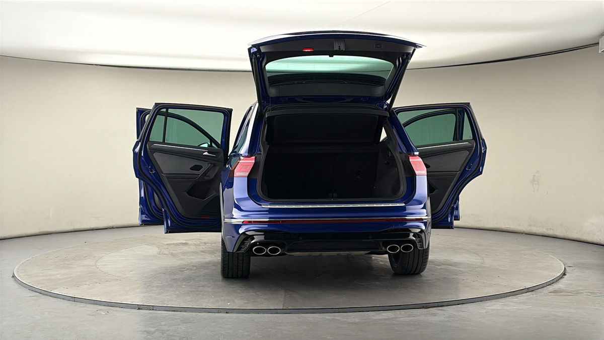 More views of Volkswagen Tiguan