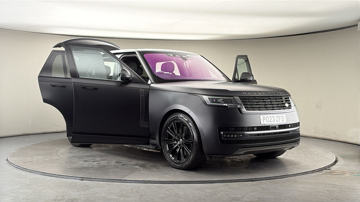 More views of Land Rover Range Rover