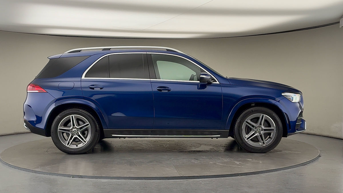 Mercedes-Benz GLE Image 16