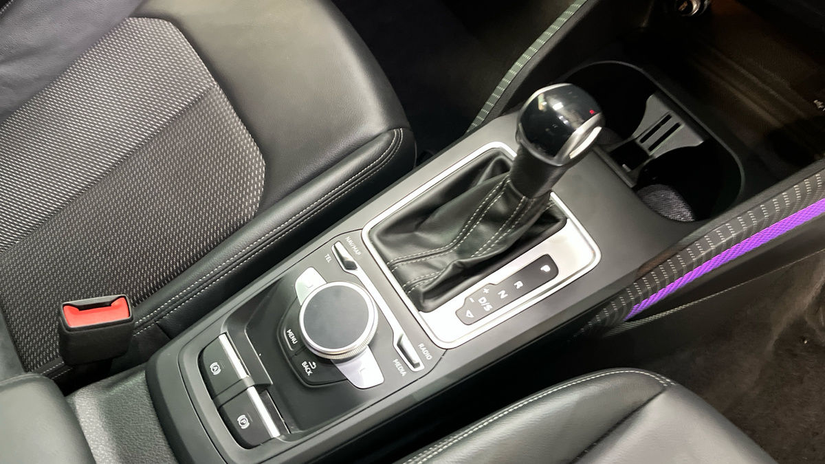 Audi Q2 Image 6