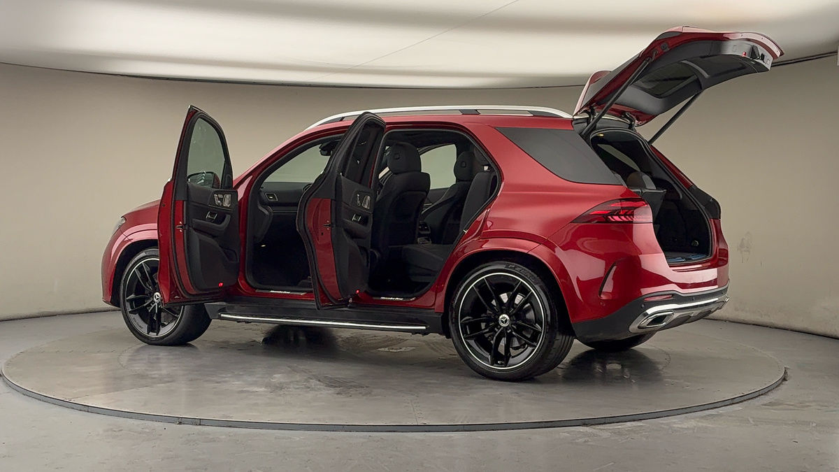 More views of Mercedes-Benz GLE