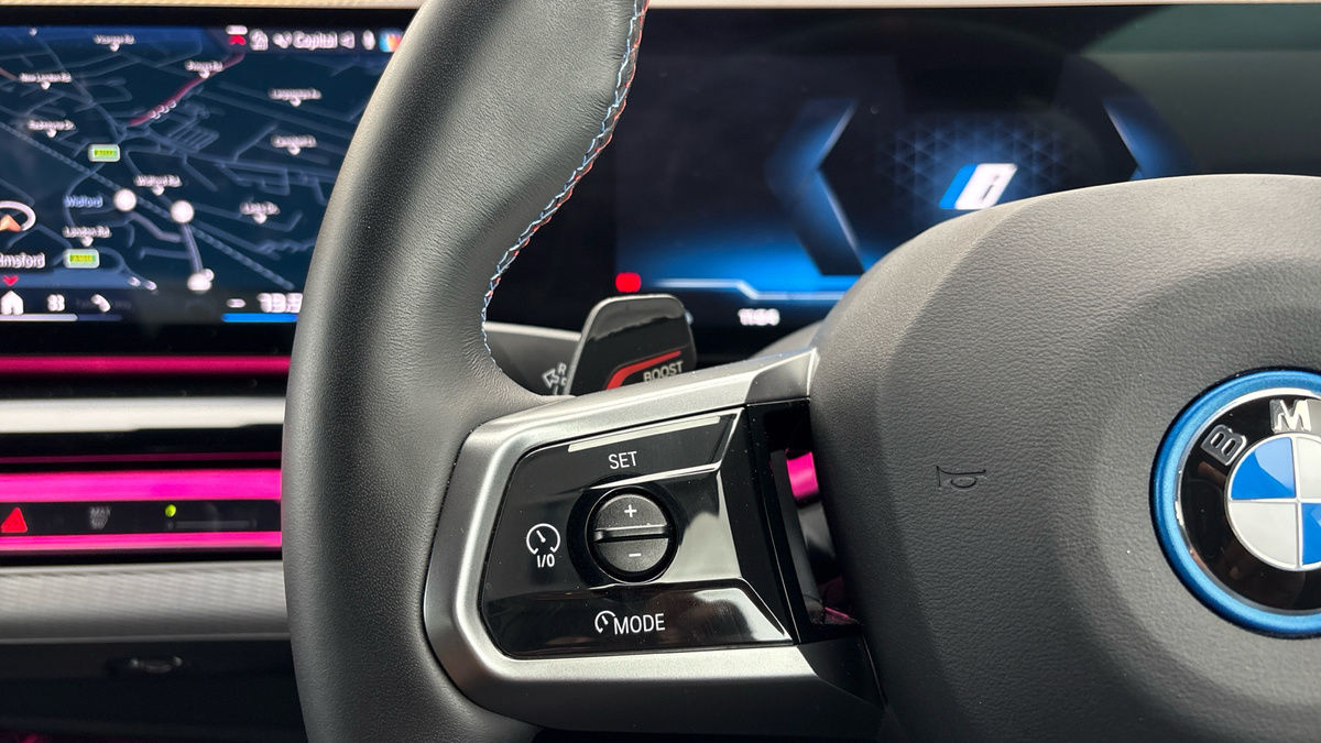 BMW i5 Image 13