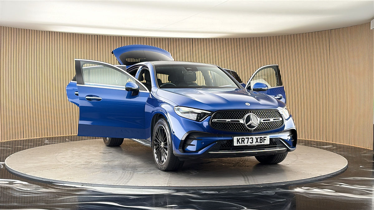 More views of Mercedes-Benz GLC
