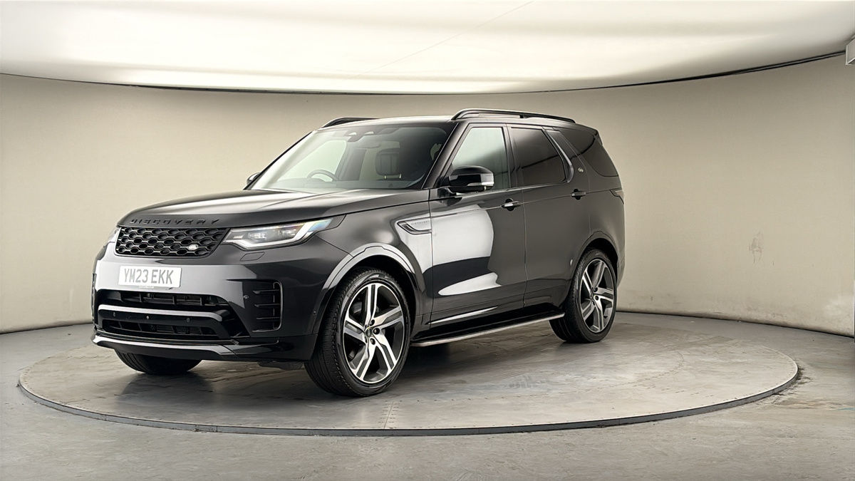 More views of Land Rover Discovery