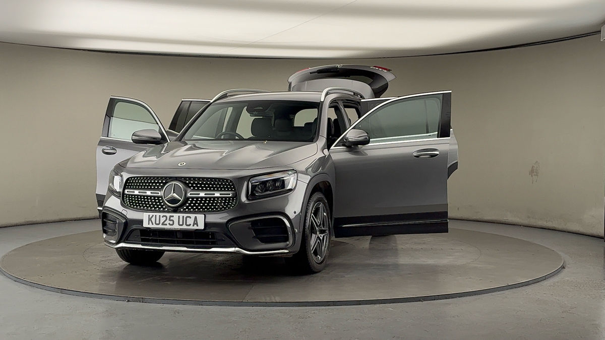 More views of Mercedes-Benz GLB