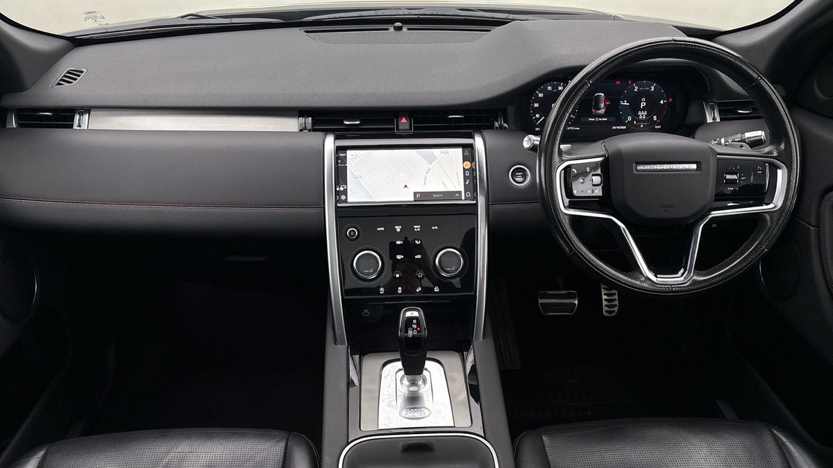Land Rover Discovery Sport Image 12
