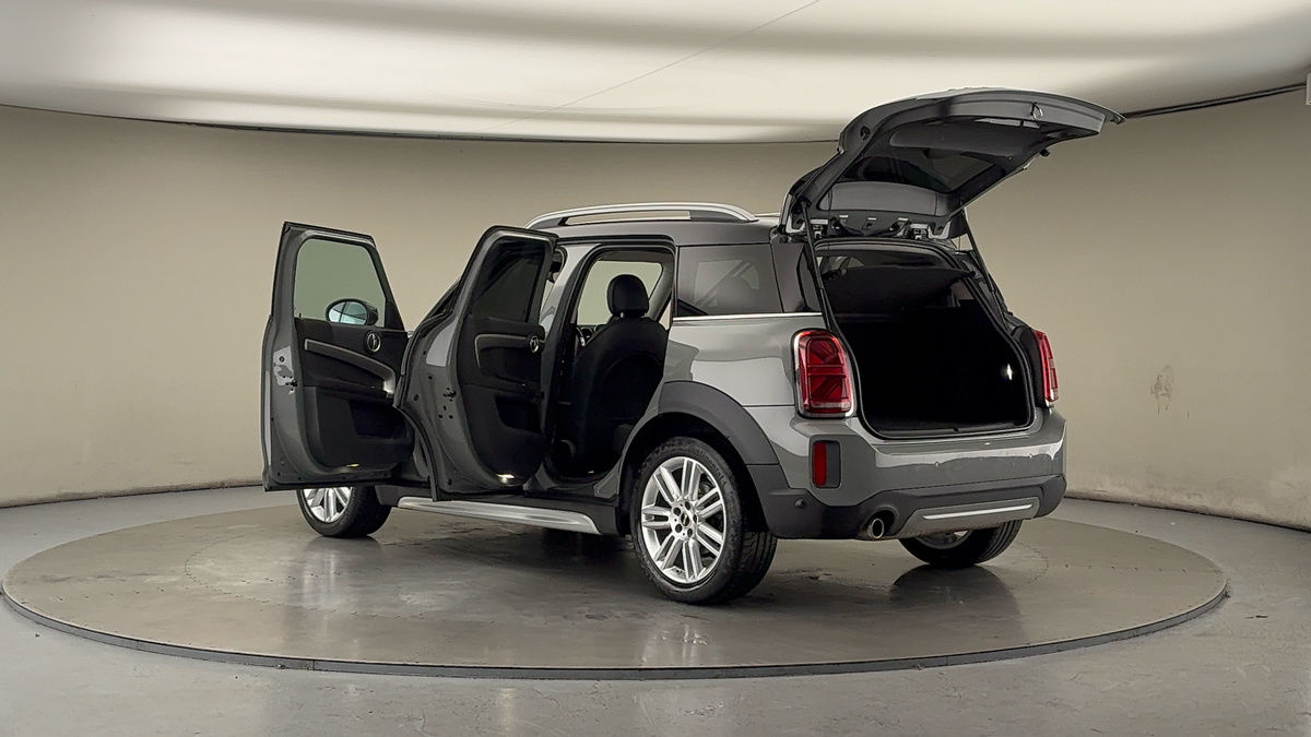 More views of MINI Countryman