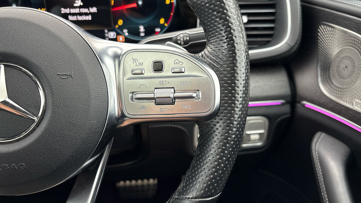 Mercedes-Benz GLE Image 14