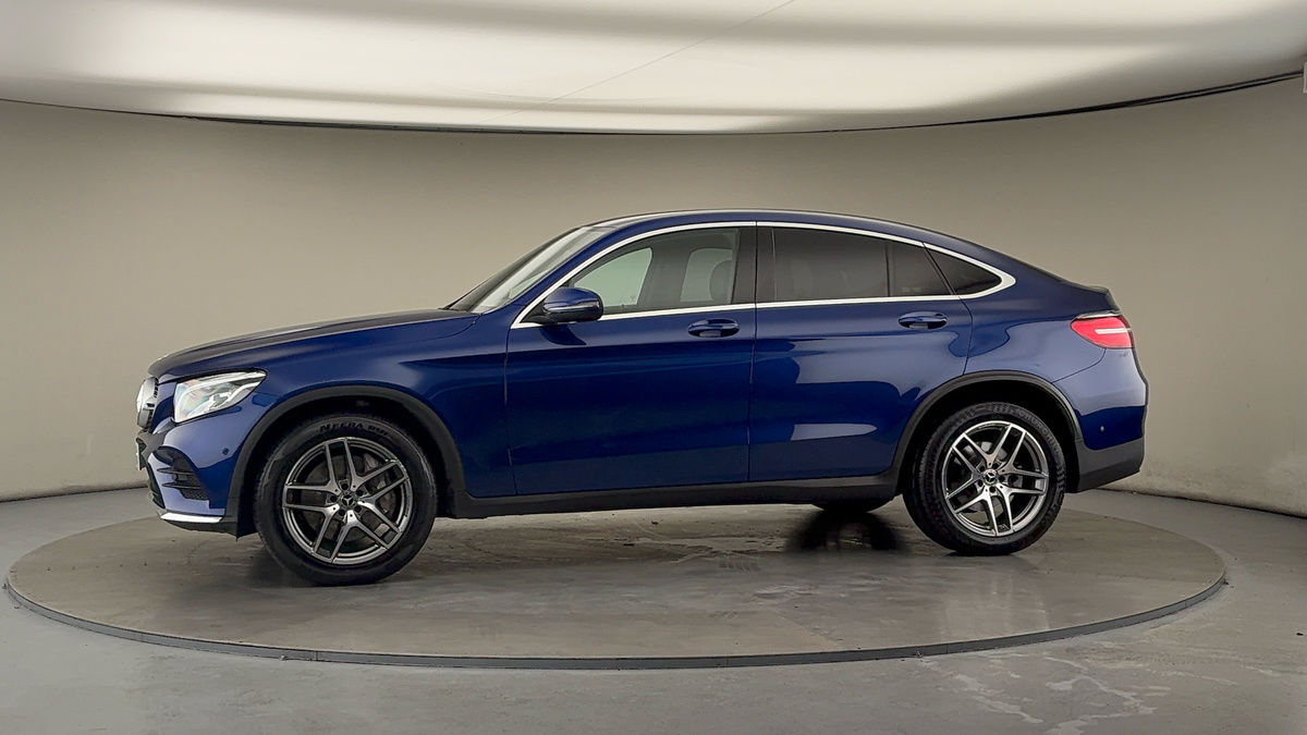 More views of Mercedes-Benz GLC