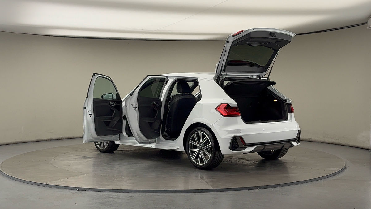 More views of Audi A1