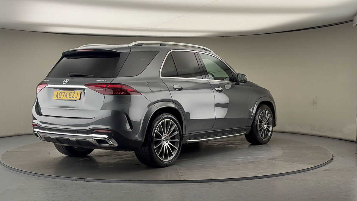 More views of Mercedes-Benz GLE