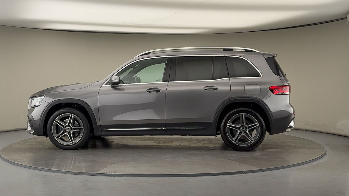 More views of Mercedes-Benz GLB