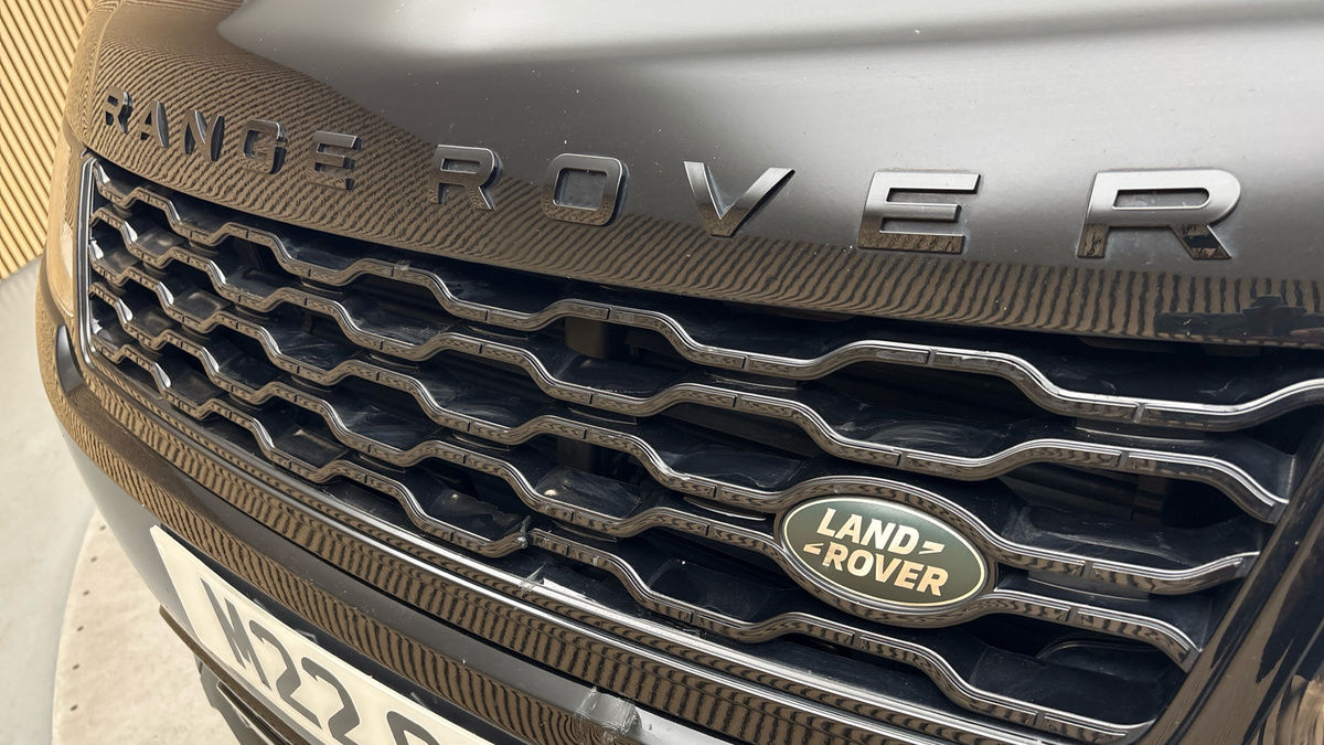 Land Rover Range Rover Sport Image 24