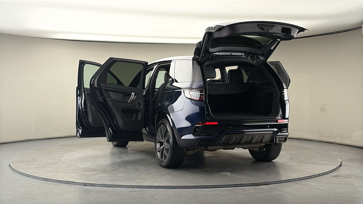 More views of Land Rover Discovery Sport