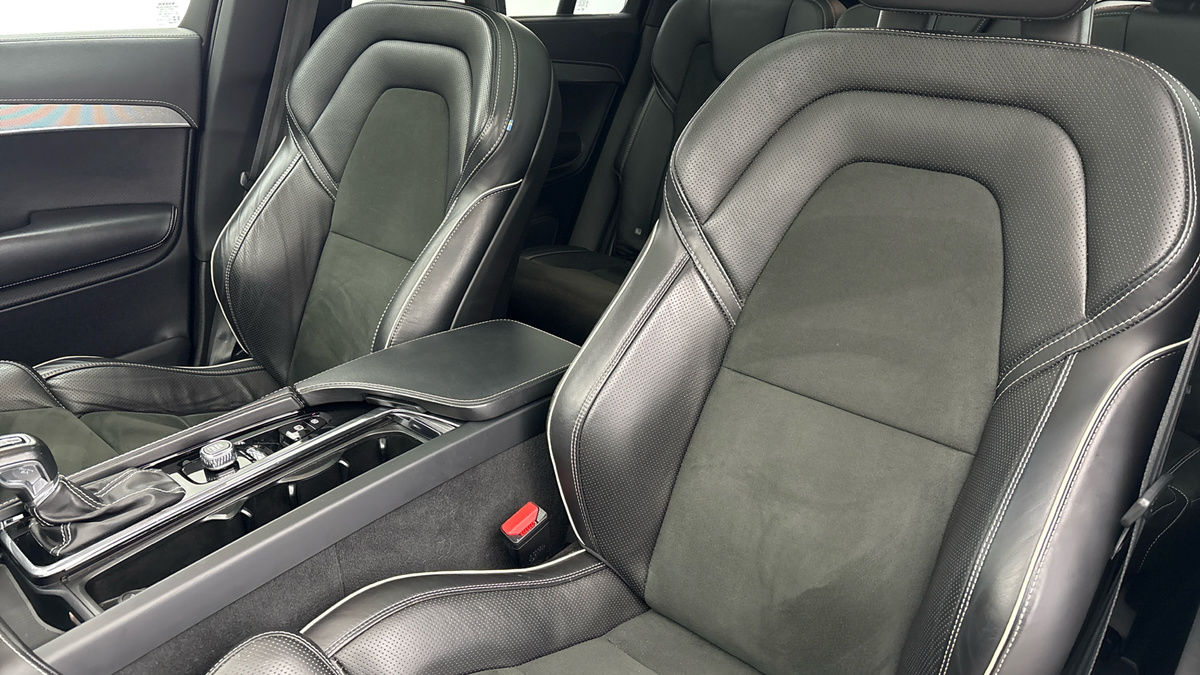 Volvo XC90 Image 7