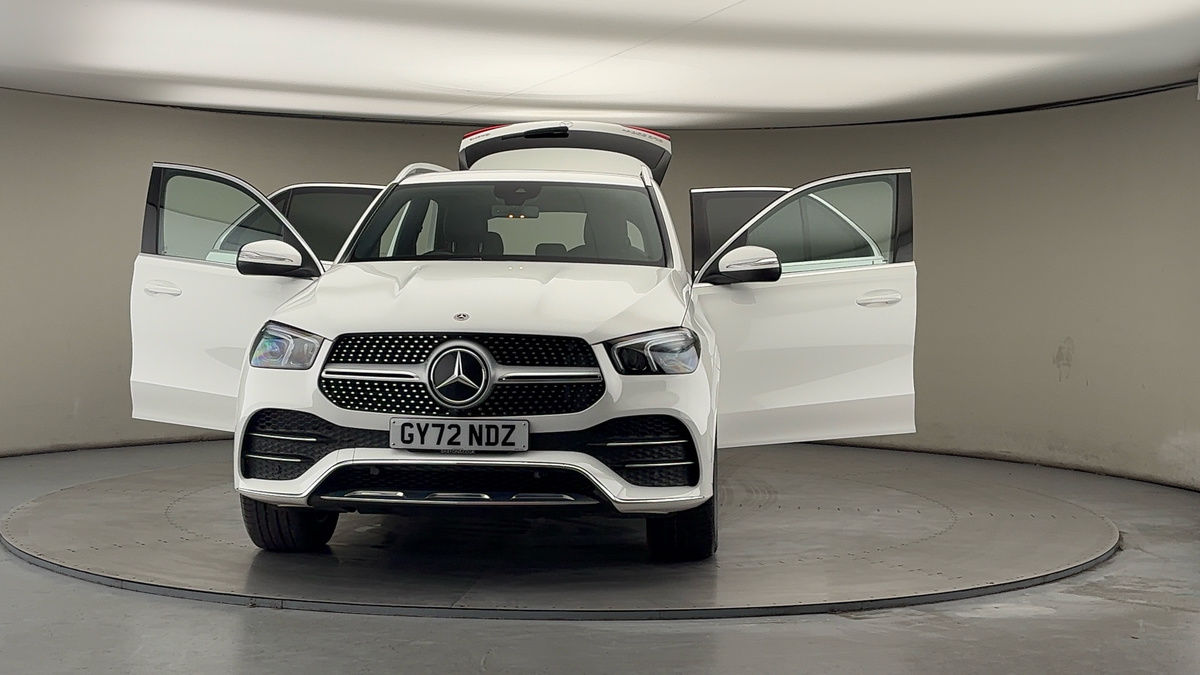 More views of Mercedes-Benz GLE