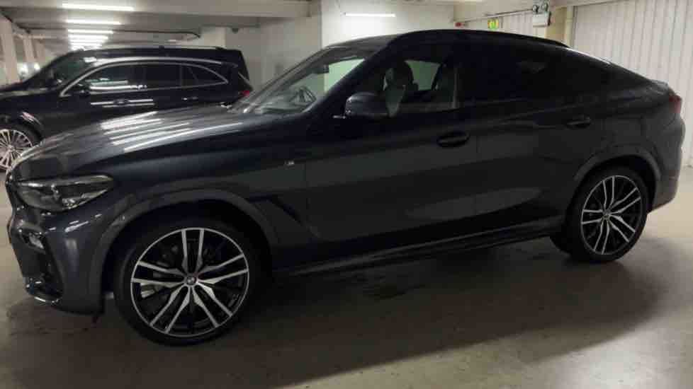 More views of BMW X6