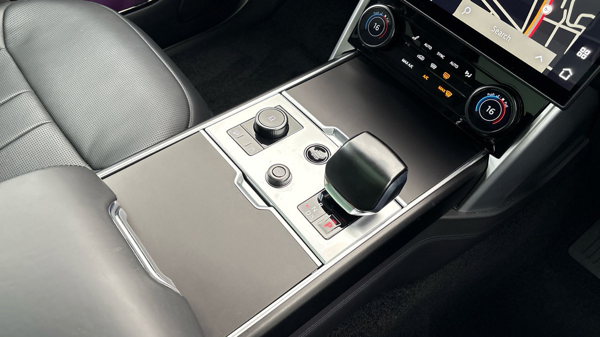 Land Rover Range Rover Image 18