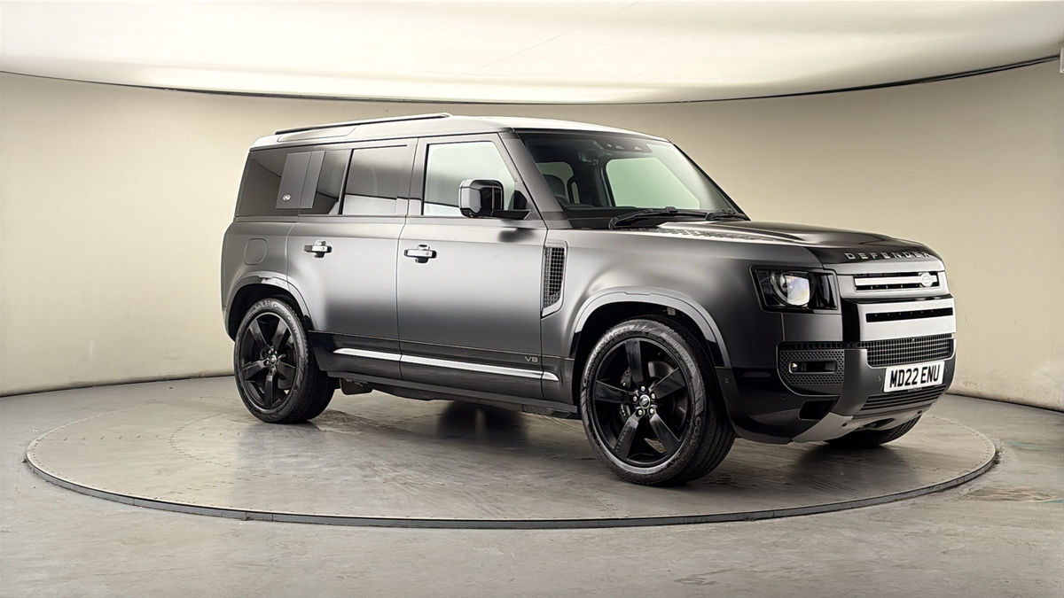 More views of Land Rover Defender 110