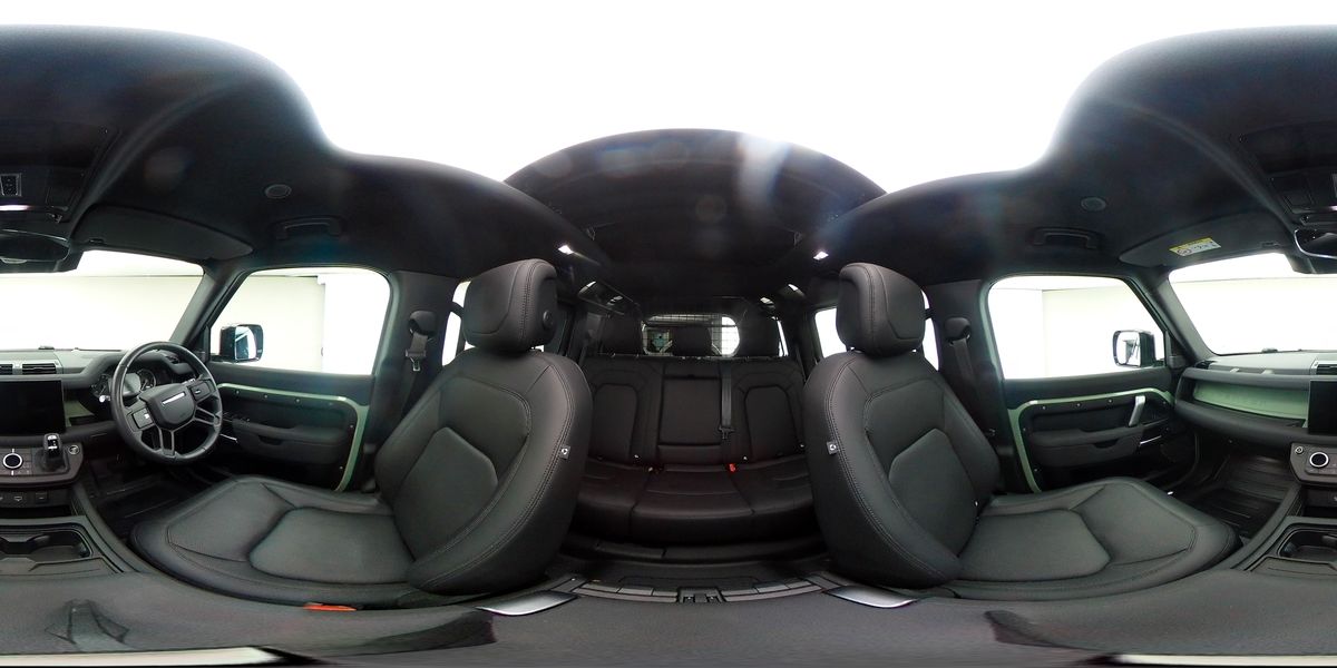 More views of Land Rover Defender 110