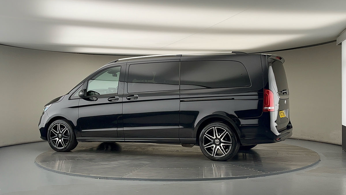 More views of Mercedes-Benz V Class