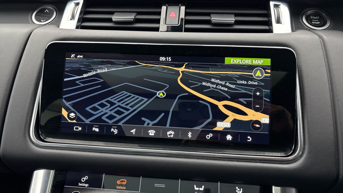 Land Rover Range Rover Sport Image 17