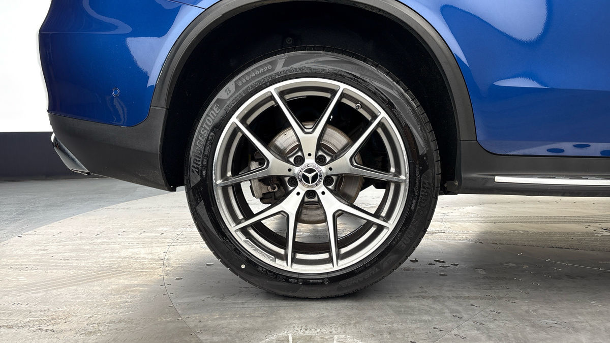 Mercedes-Benz GLC Image 10