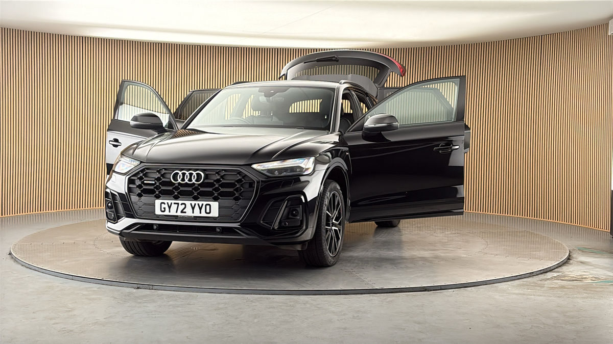 More views of Audi Q5