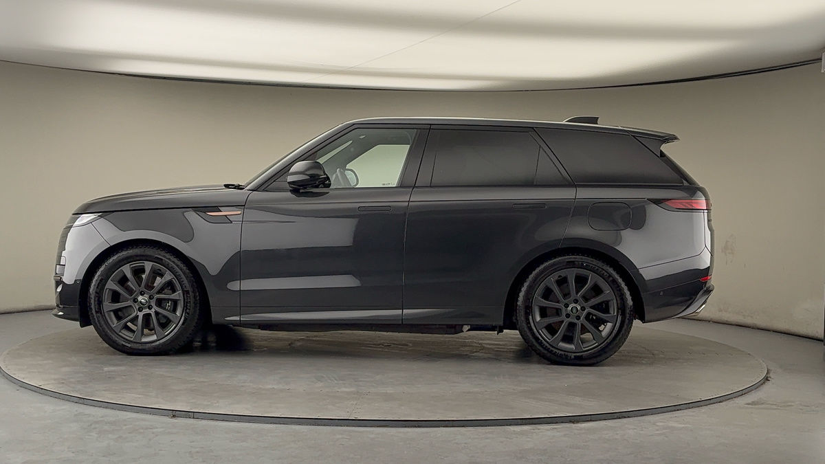 Land Rover Range Rover Sport Image 15