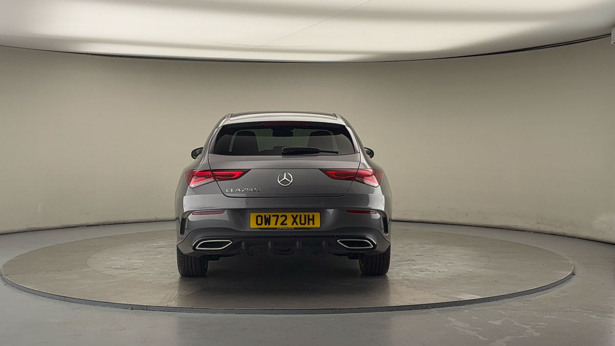 Mercedes-Benz CLA Image 4