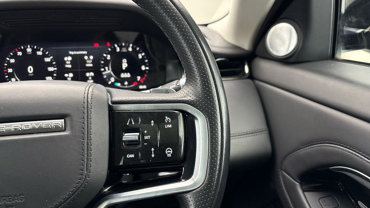 Land Rover Range Rover Evoque Image 14