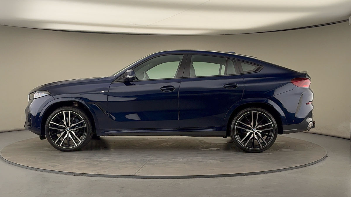BMW X6 Image 15