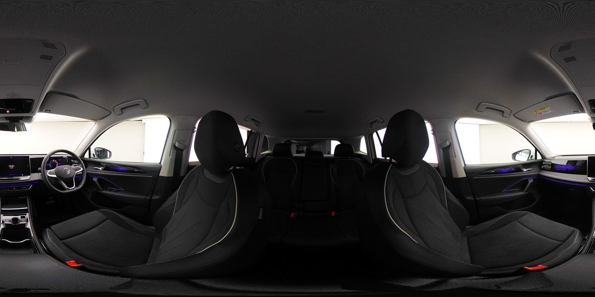 More views of Volkswagen Tiguan