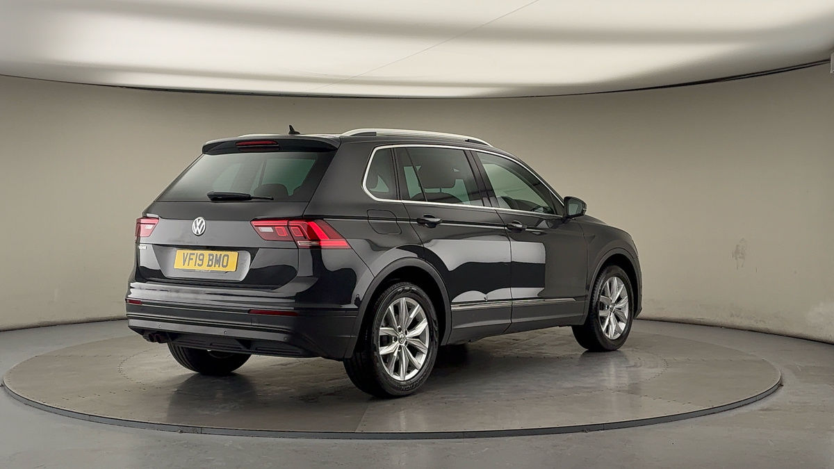More views of Volkswagen Tiguan