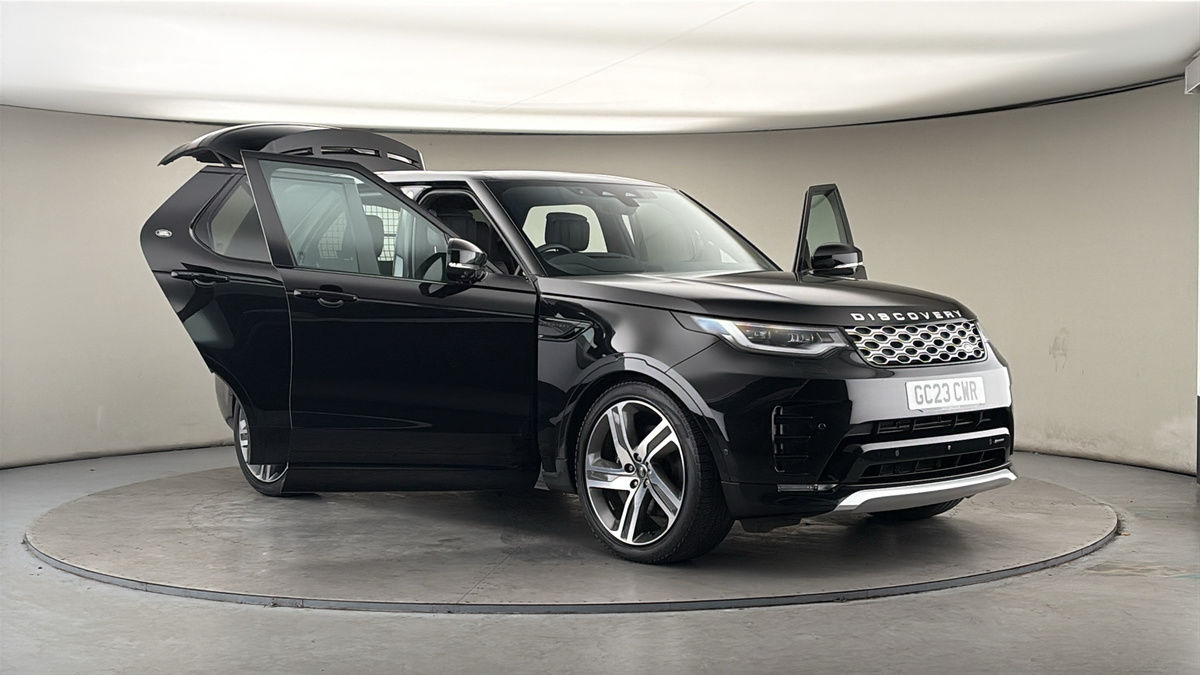 More views of Land Rover Discovery