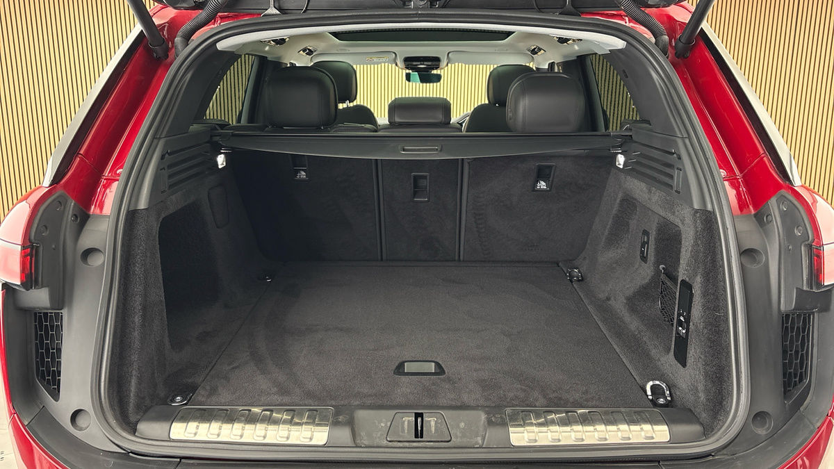 Land Rover Range Rover Sport Image 11