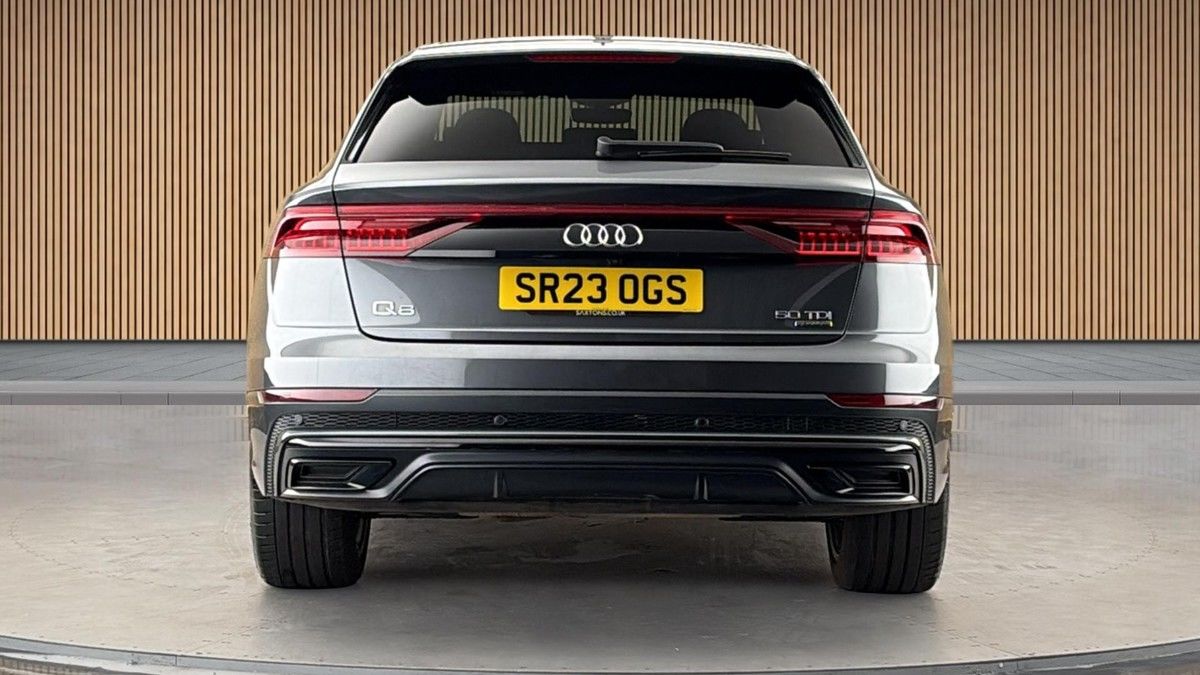 Audi Q8 Image 4