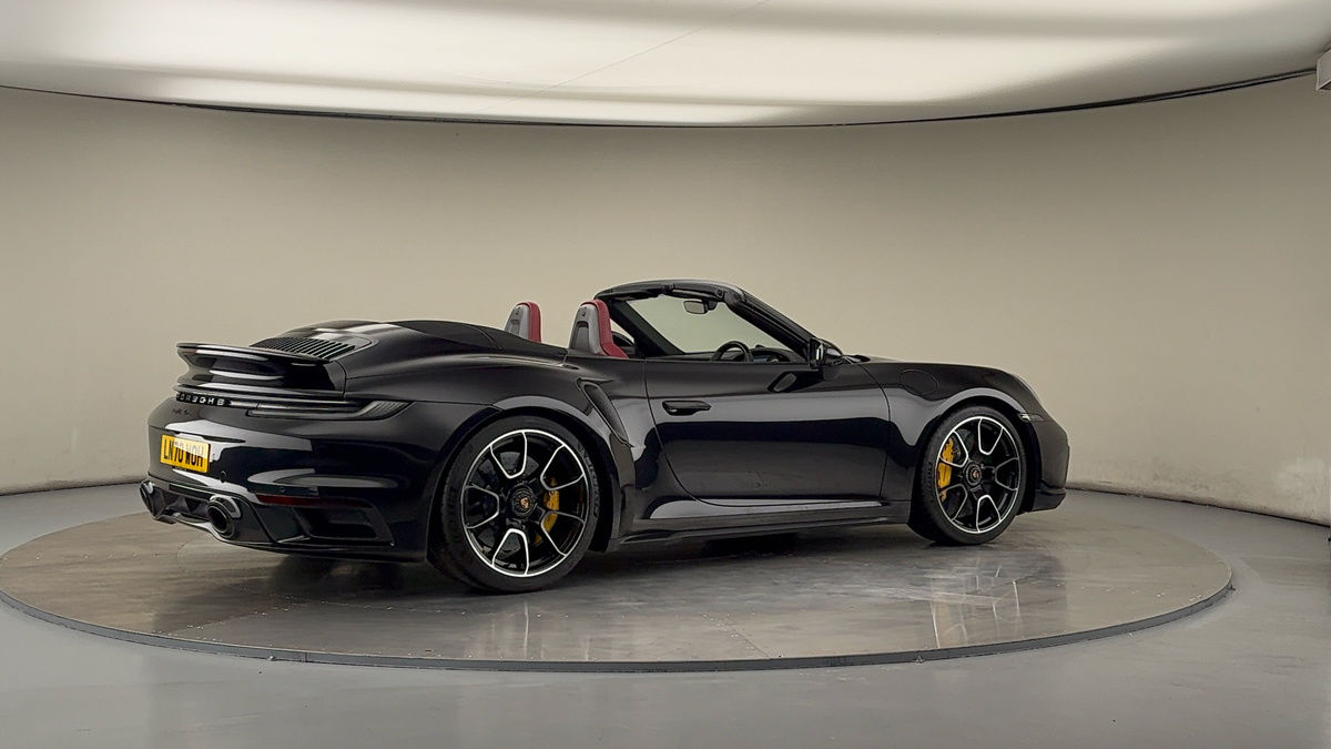 More views of Porsche 911